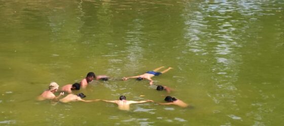 ಫ್ರೀ-ಡೈವಿಂಗ್ ಅಂತರಾಷ್ಟ್ರೀಯ ಸರ್ಟಿಫಿಕೇಟ್ ಕೋರ್ಸ್ ಪೂರೈಸಿದ ಶೌರ್ಯ ಸ್ವಯಂಸೇವಕರು.