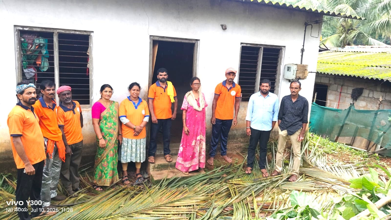 ಬೆಳ್ತಂಗಡಿ: ಯೋಜನೆಯ ಮಾಶಾಸನ ಫಲಾನುಭವಿಯ ಮನೆ ರಿಪೇರಿ, ಕಣ್ಣಿನ ದೃಷ್ಠಿ ಕಳೆದುಕೊಂಡು ಕಷ್ಠದಲ್ಲಿರುವ ಮಹಿಳೆಗೆ ಮಾನವೀಯತೆ ತೋರಿದ ಶೌರ್ಯ ತಂಡ.