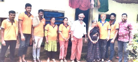 ವಿಟ್ಲ: ಬಡ ಕುಟುಂಬದ ಮನೆ ಪರಿಸರದಲ್ಲಿ ಸ್ವಚ್ಚತಾ ಶ್ರಮದಾನ.